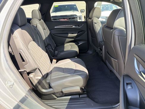 Used 2023 Buick Enclave Avenir w/ Avenir Technology Package FWD image 27
