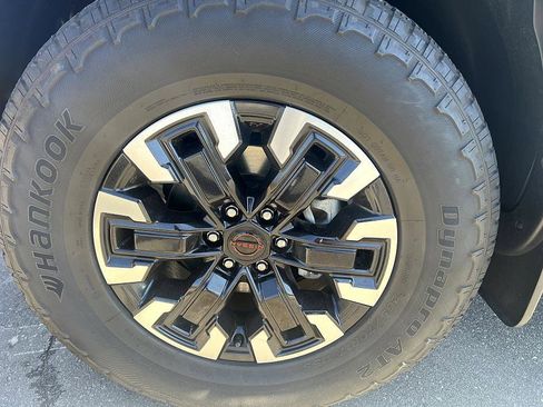 Certified 2023 Nissan Frontier PRO-4X w/ Pro Convenience Package image 9