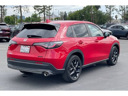 Used 2024 Honda HR-V Sport image 6