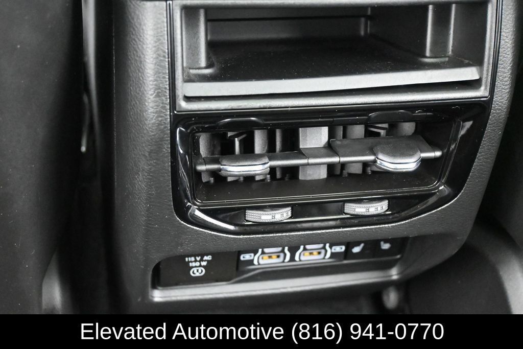 Used 2025 Jeep Grand Cherokee Overland w/ Adv Protech Group III AWD/4WD image 14