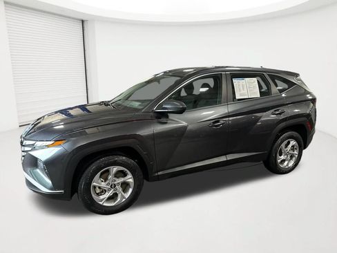 Certified 2024 Hyundai Tucson SE AWD/4WD image 1