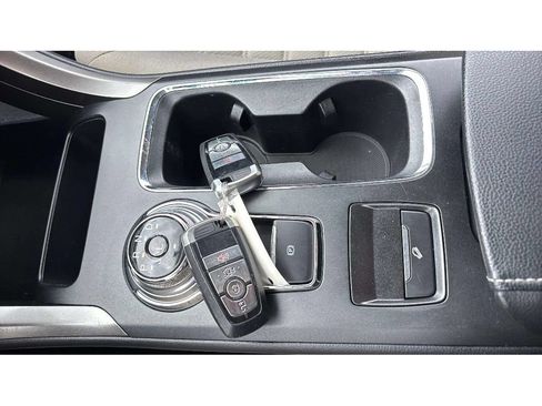 Used 2017 Ford Fusion S FWD image 20