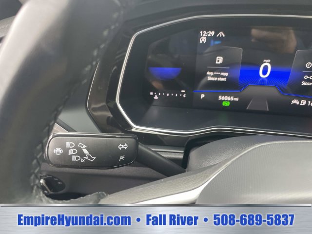Used 2024 Volkswagen Jetta SE FWD image 34