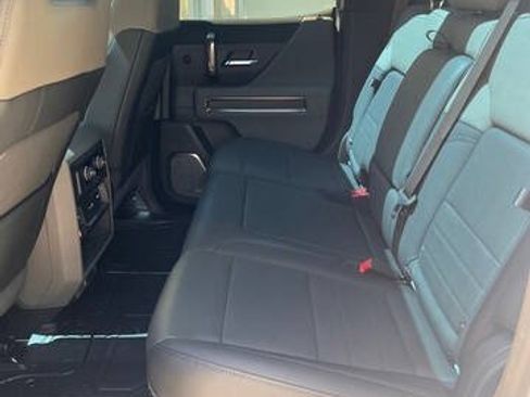 Used 2024 GMC Hummer EV 3X w/ Battery Pack, 24 Module Pack AWD/4WD image 15