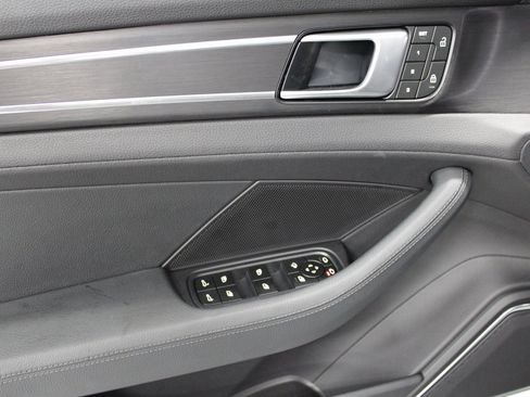 Certified 2023 Porsche Panamera 4 Platinum Edition w/ Assistance Package image 26