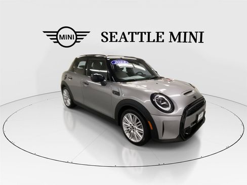 Certified 2023 MINI Cooper S FWD image 2
