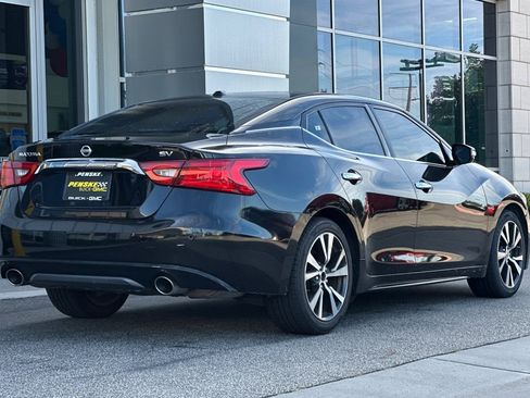 Used 2017 Nissan Maxima 3.5 SV image 4