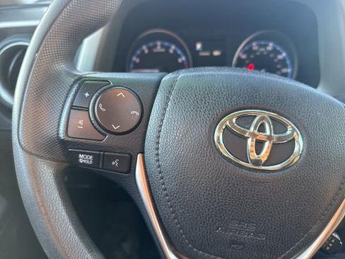 Used 2017 Toyota RAV4 LE image 13