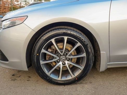 Used 2017 Acura TLX V6 SH-AWD w/ Technology Pkg image 16