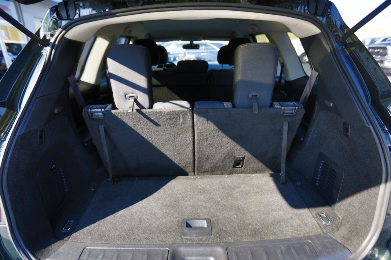 Used 2020 Nissan Pathfinder SV FWD image 15