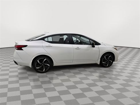 New 2025 Nissan Versa SR image 11