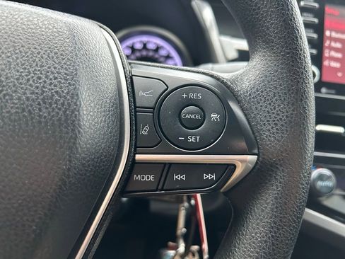 Used 2023 Toyota Camry LE image 19