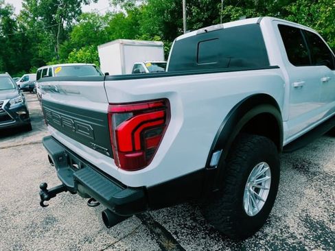 Used 2025 Ford F150 Raptor AWD/4WD image 4