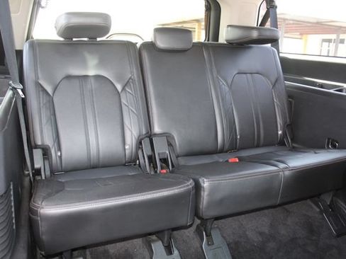 Used 2018 Ford Expedition Max Platinum AWD/4WD image 23