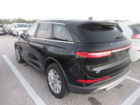 Used 2022 Lincoln Corsair FWD image 4