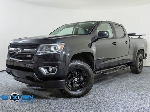 Used 2017 Chevrolet Colorado Z71 AWD/4WD image 3