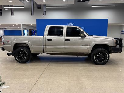 Used 2005 Chevrolet Silverado 2500 LS w/ Heavy-Duty Power Package