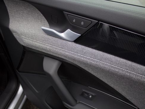 New 2026 Volkswagen Tiguan S AWD/4WD image 32
