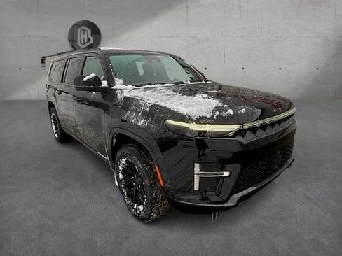 New 2026 Jeep Grand Wagoneer L Limited image 3