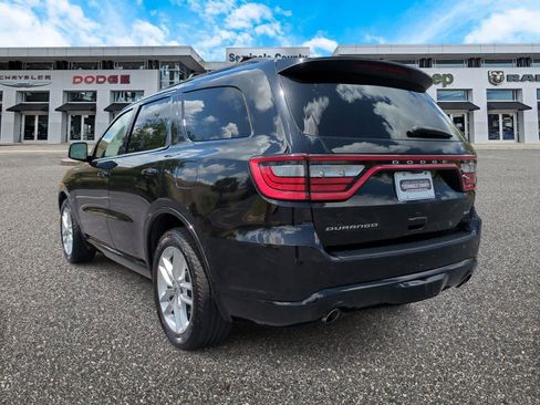 Used 2024 Dodge Durango GT RWD image 6