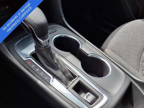 Used 2024 Chevrolet Equinox LT w/ LPO, Floor Liner Package FWD image 24