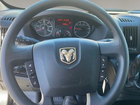 Used 2020 RAM ProMaster 1500 w/ Interior Convenience Group FWD image 9