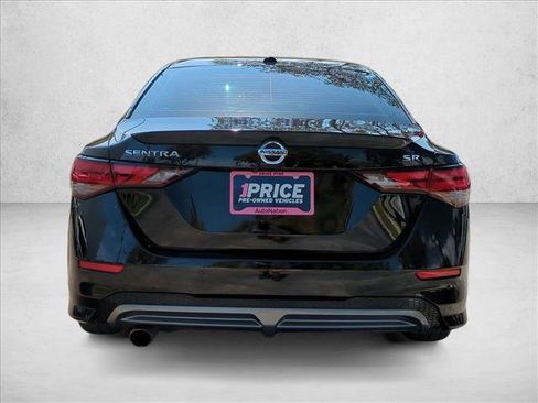 Used 2021 Nissan Sentra SR w/ SR Premium Package image 7