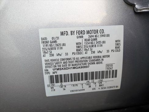 Used 2021 Ford Explorer XLT w/ Equipment Group 202A image 23