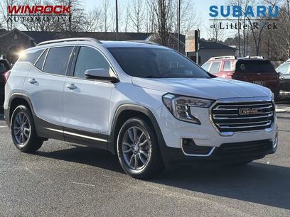 Used 2023 GMC Terrain SLT w/ Infotainment Package II