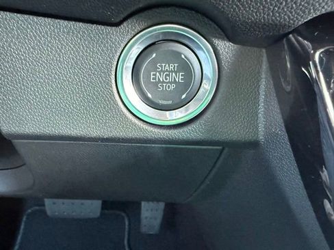 New 2026 Chevrolet Traverse LT w/ Driver Confidence Package image 24