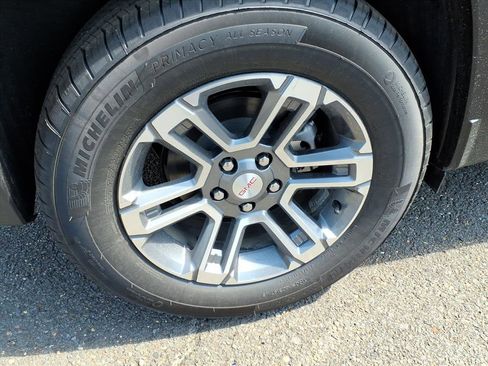 New 2026 GMC Terrain Elevation w/ LPO, Floor Liner Package image 8