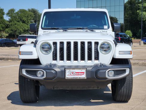 Used 2021 Jeep Wrangler Unlimited Sahara w/ Cold Weather Group AWD/4WD image 7