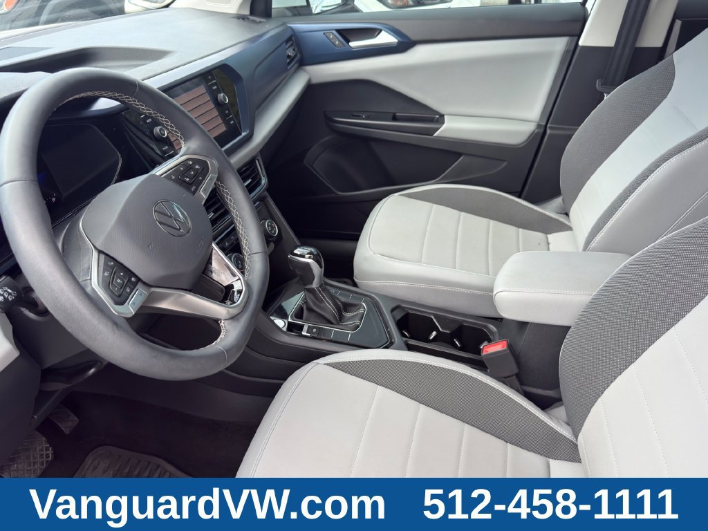 Used 2023 Volkswagen Taos SE FWD image 9