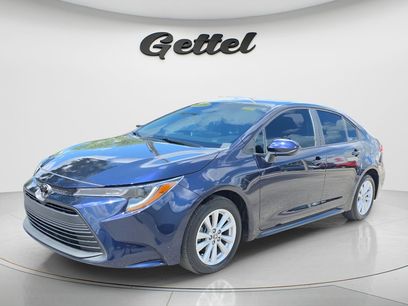 Used 2024 Toyota Corolla LE w/ LE Convenience Package