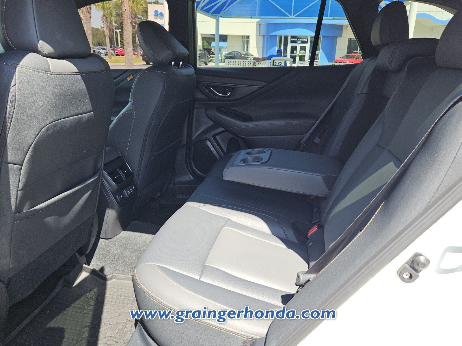 Used 2022 Subaru Outback Wilderness AWD/4WD image 11