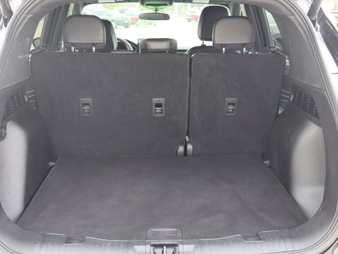 Used 2024 Ford Escape ST-Line w/ Tech Pack #1 AWD/4WD image 26