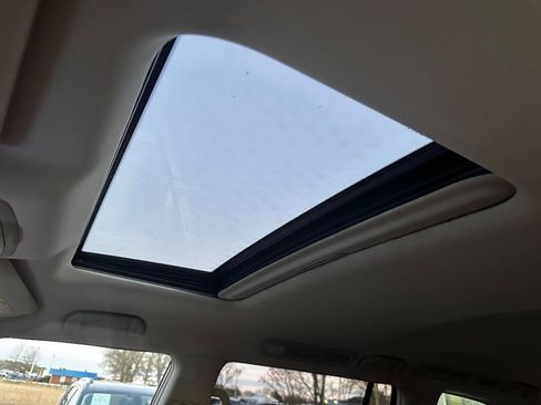 Used 2016 INFINITI QX80 4WD w/ Signature Edition Package image 24