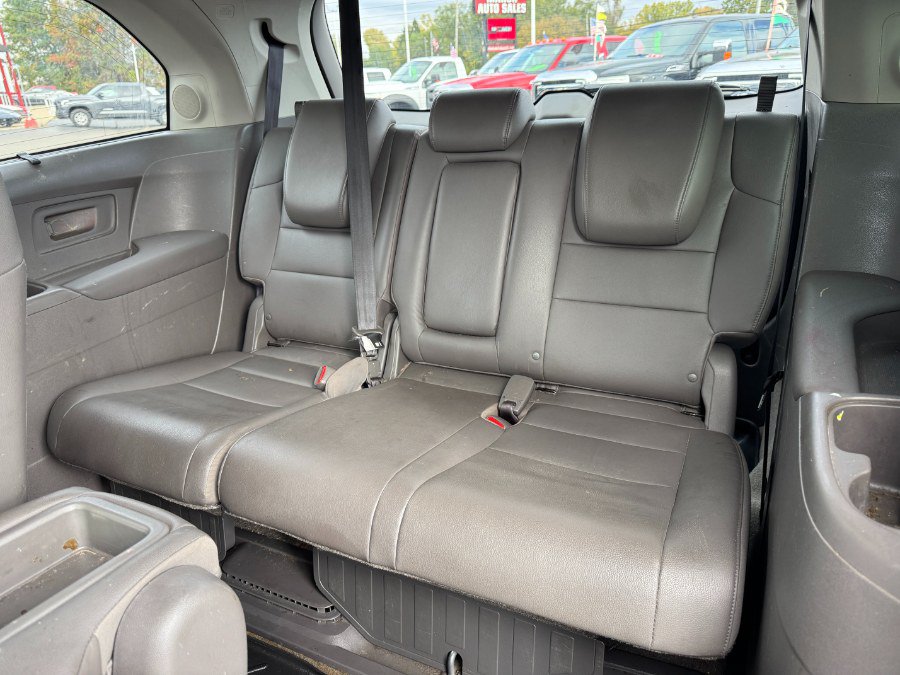 Used 2013 Honda Odyssey Touring Elite image 17