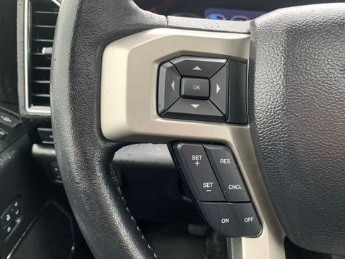 Used 2021 Ford F250 Lariat image 24