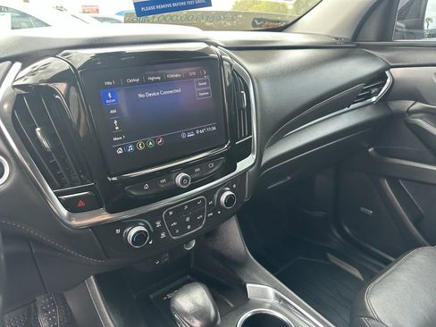 Used 2021 Chevrolet Traverse Premier w/ Redline Edition image 14