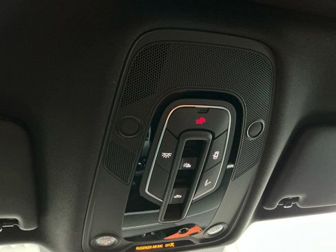 Used 2025 Audi Q5 2.0T Premium w/ Convenience Plus Package image 36