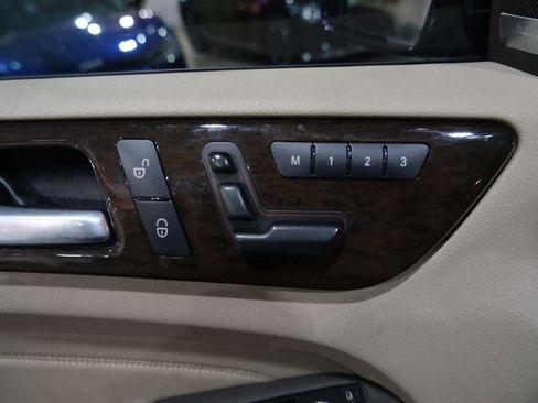 Used 2013 Mercedes-Benz ML 350 4MATIC image 18