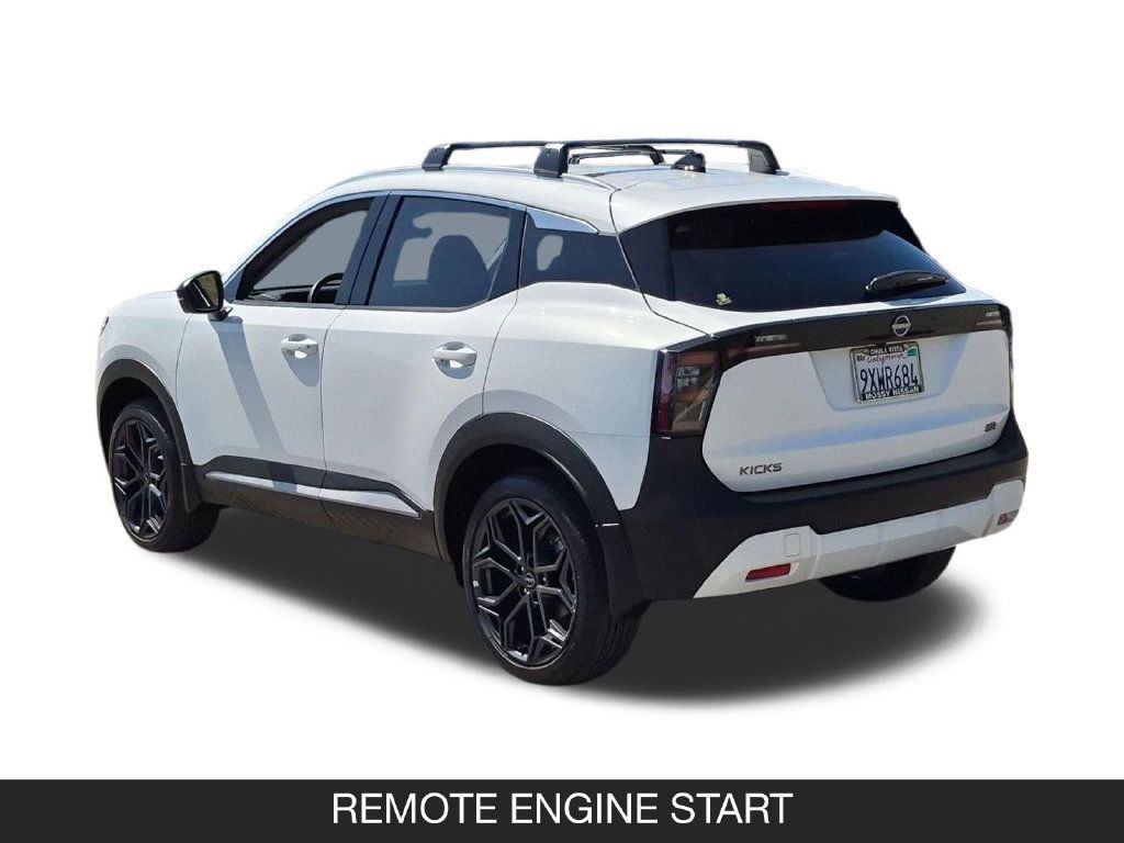 Certified 2026 Nissan Kicks SR FWD image 7