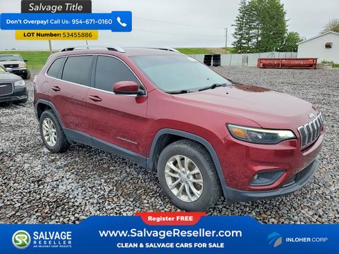 Used 2019 Jeep Cherokee Latitude w/ Cold Weather Group AWD/4WD image 5
