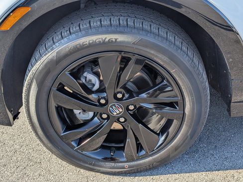 Used 2024 Buick Encore GX Sport Touring image 27