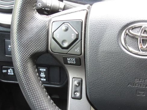 Certified 2020 Toyota Tacoma TRD Sport w/ TRD Premium Sport Package AWD/4WD image 23