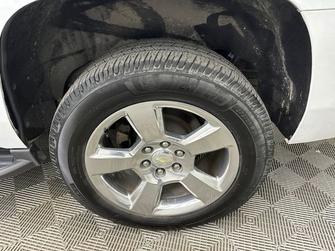 Used 2019 Chevrolet Tahoe LT image 23
