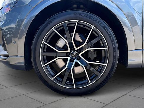 Used 2021 Audi SQ8 Premium Plus image 11