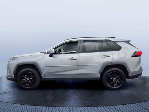 Used 2020 Toyota RAV4 LE w/ All Weather Liner Package AWD/4WD image 3