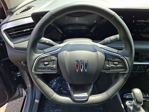 Certified 2024 Buick Encore GX Sport Touring w/ Comfort Package FWD image 18